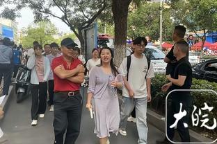 埃克萨姆：对手今晚放空我 我别无选择只能投篮